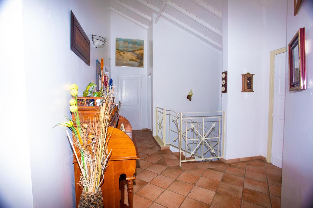 Spacious Villa With Ocean And Mountain View-4 Beds Cul de Sac Exterior foto